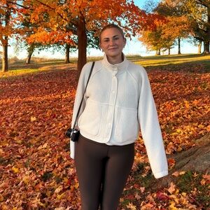 Aritzia Cream Polar Fleece Jacket